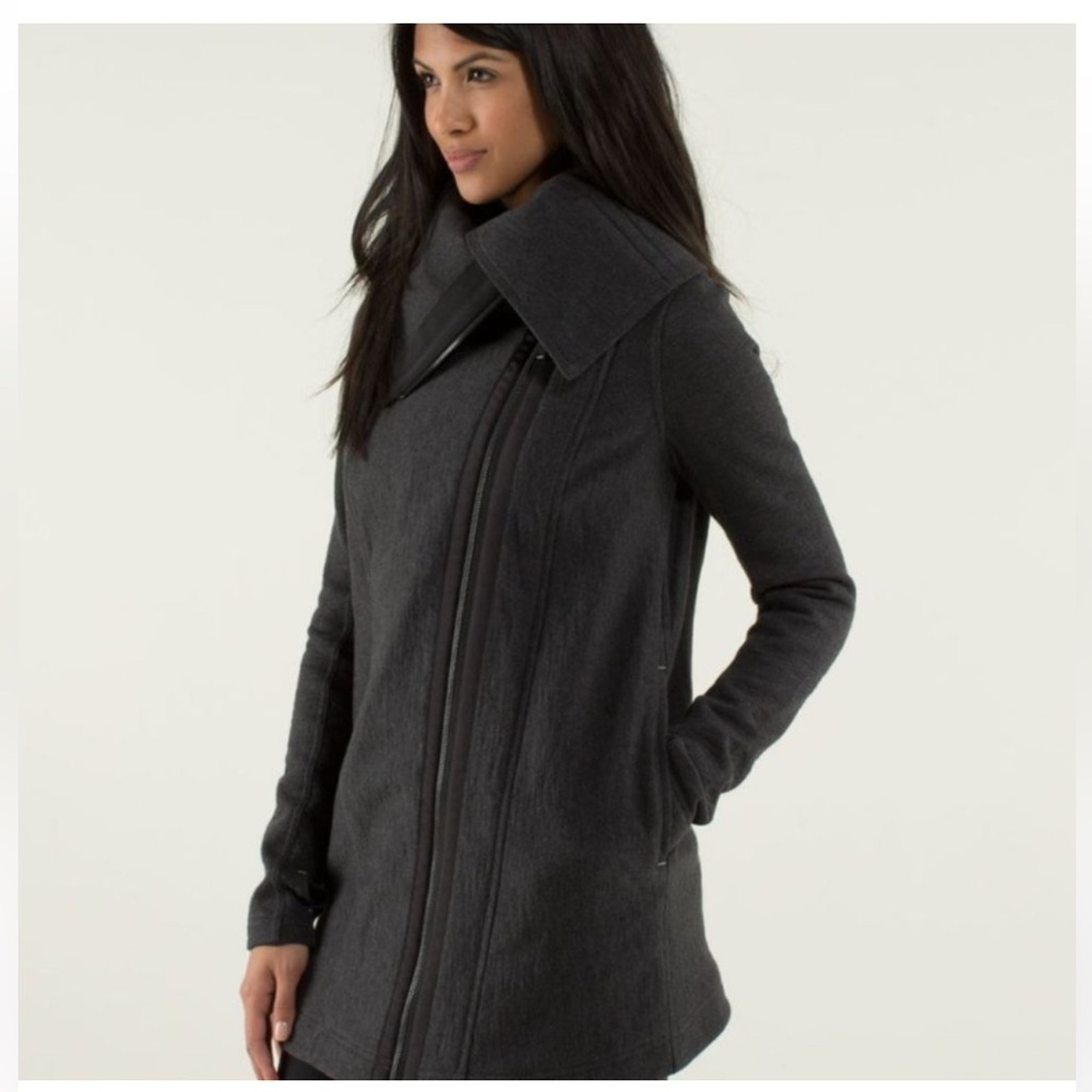 Lululemon Athletica Charcoal Virasana Blanket Wrap Zip- Up Jacket Sz 4